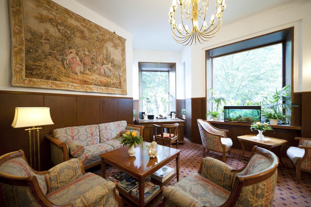 Hotel Spöttel Bad Nauheim Buitenkant foto