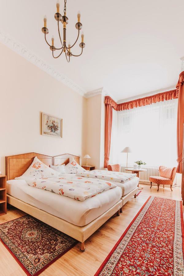 Hotel Spöttel Bad Nauheim Buitenkant foto